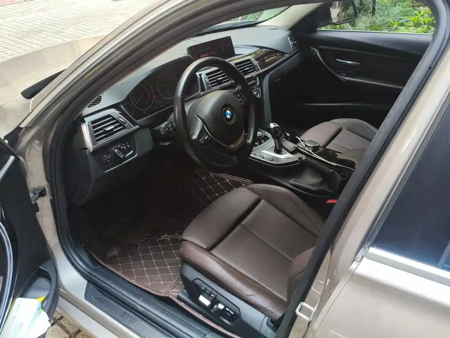 BMW 3 Series — миниатюра 9
