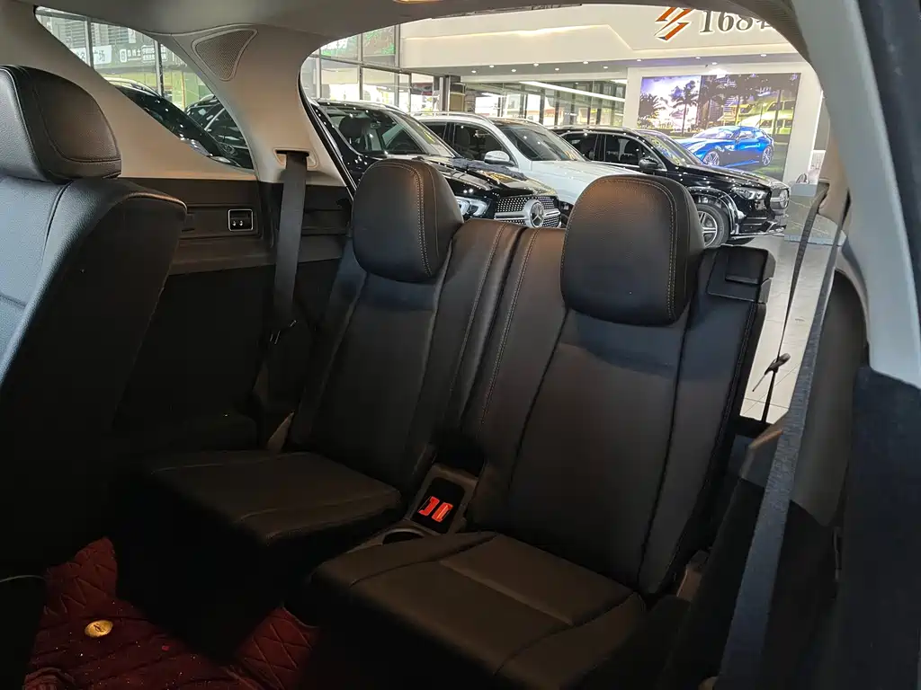 Mercedes-Benz GLE (Import) — миниатюра 22