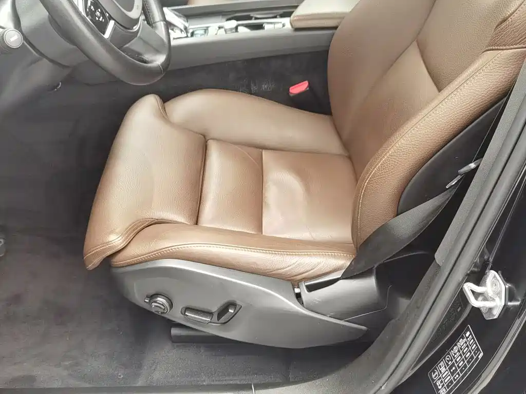 Volvo XC60 — миниатюра 20