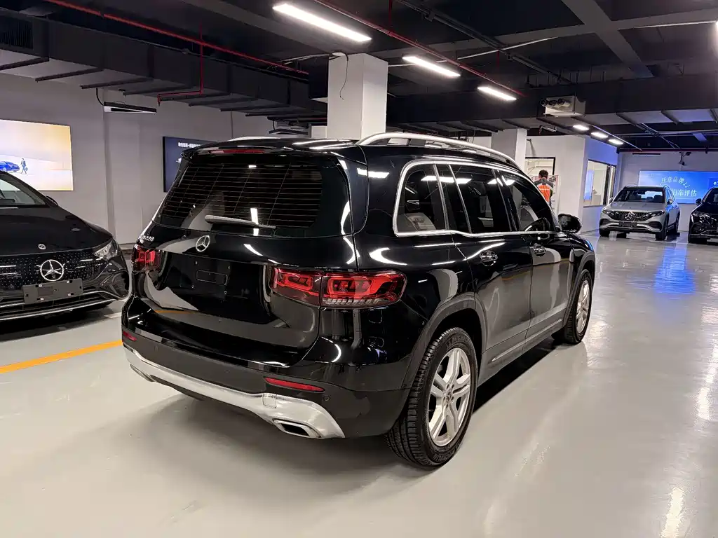 Mercedes-Benz GLB — миниатюра 6