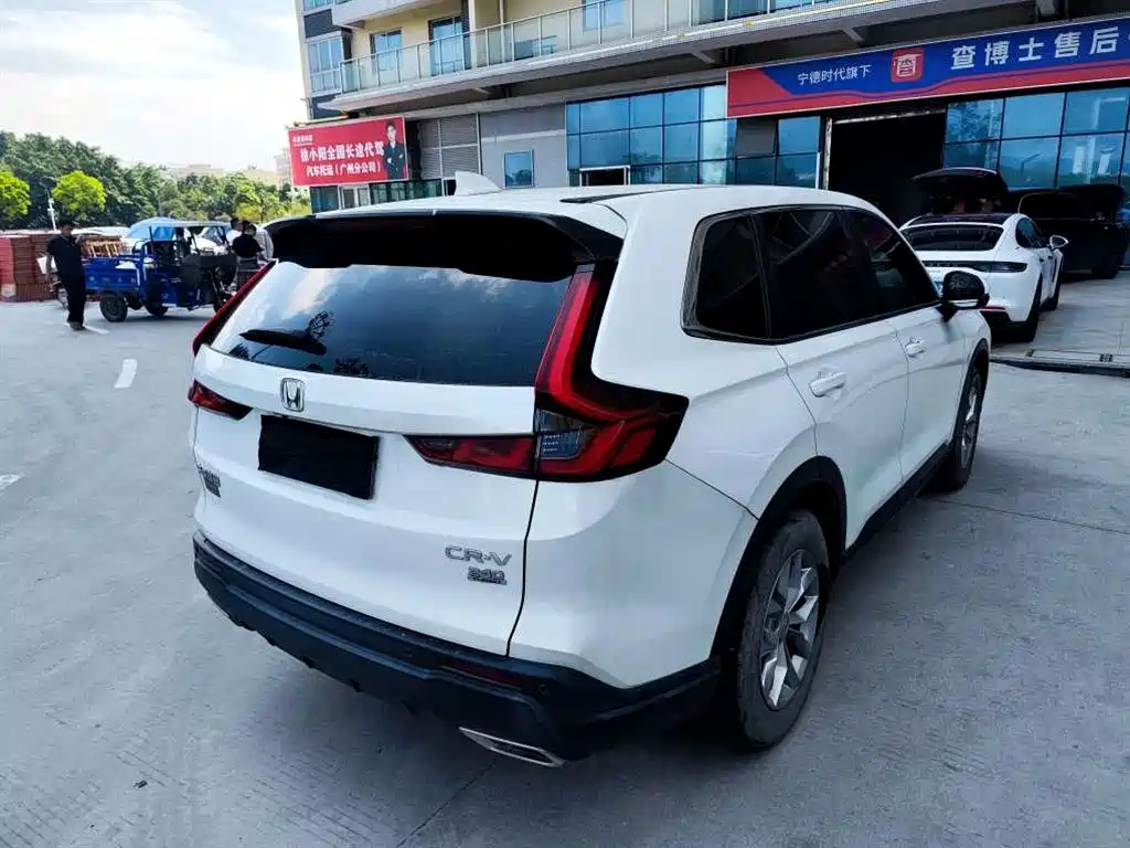 Honda CR-V — миниатюра 5