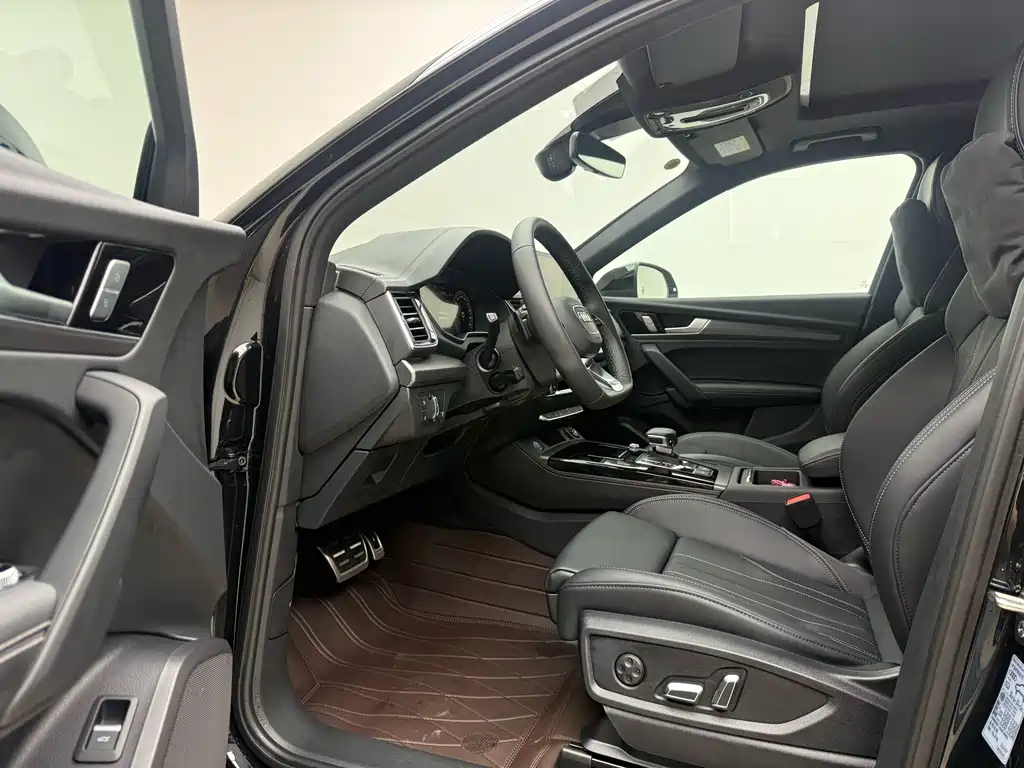 Audi Q5L — миниатюра 13