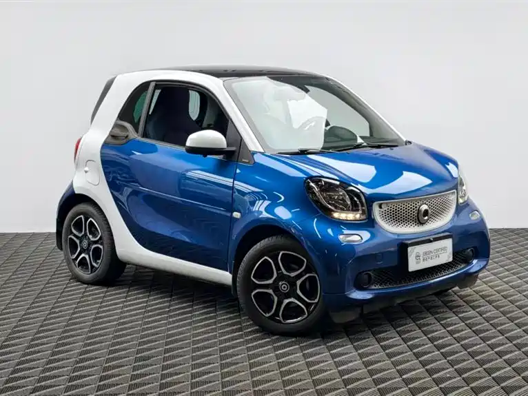 smart Smart Fortwo — миниатюра 3