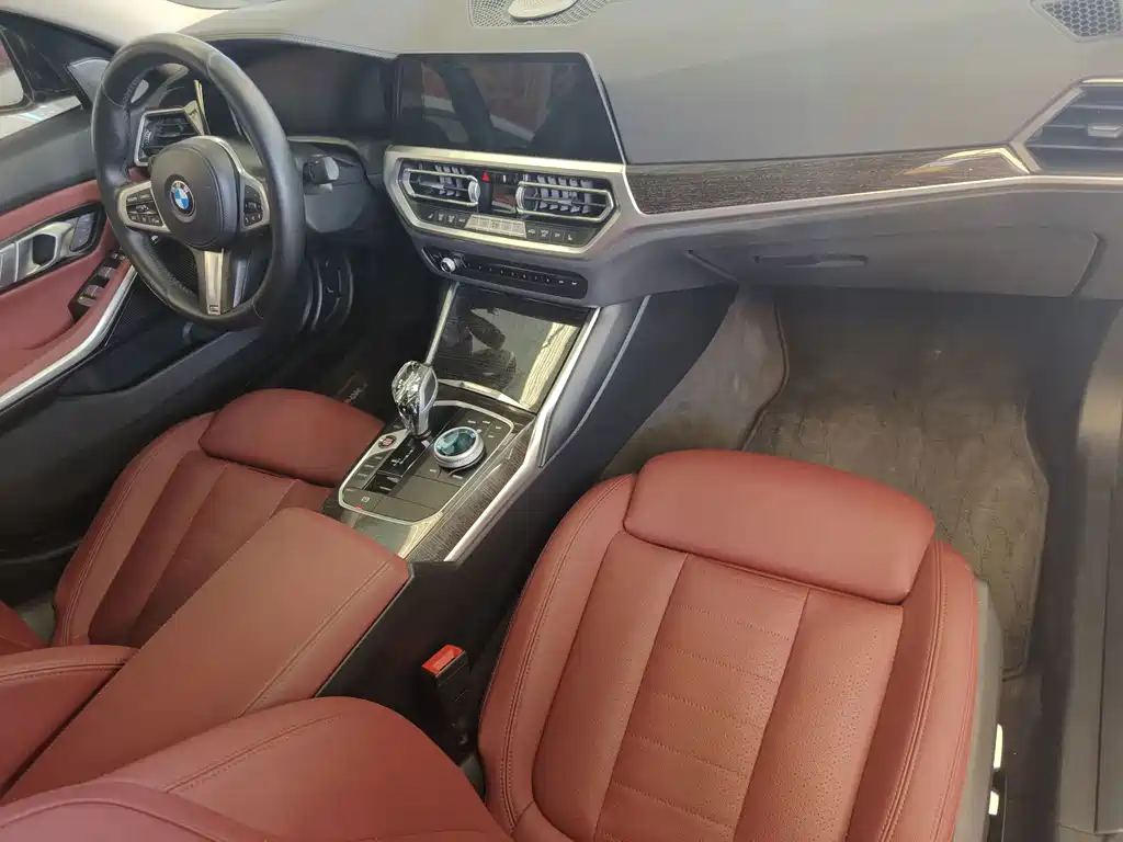 BMW 3 Series — миниатюра 21