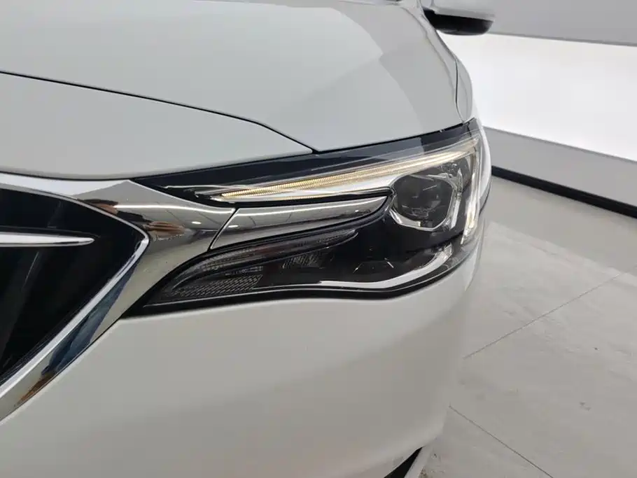 Buick Excelle — миниатюра 5