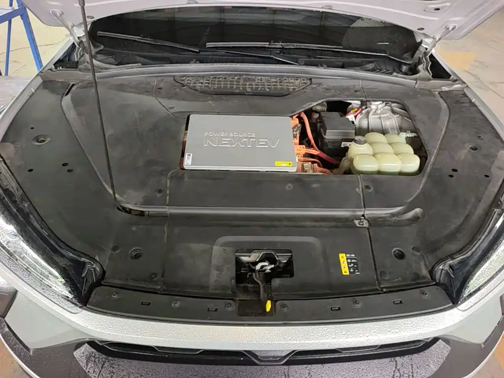 NIO EC6 — миниатюра 25
