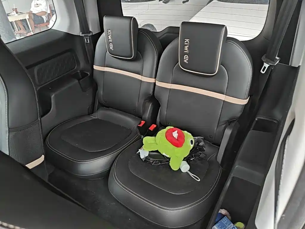 Baojun KiWi EV — миниатюра 17