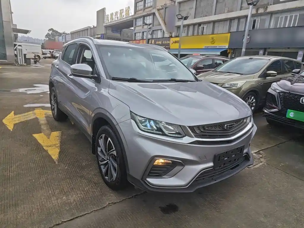 Geely Binyue — миниатюра 4