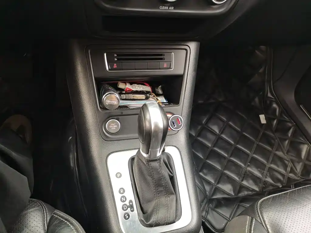 Volkswagen Tiguan — миниатюра 7