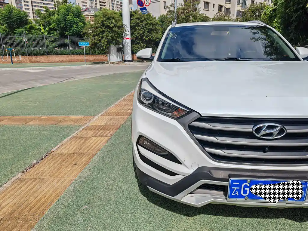 Hyundai Tucson — миниатюра 8