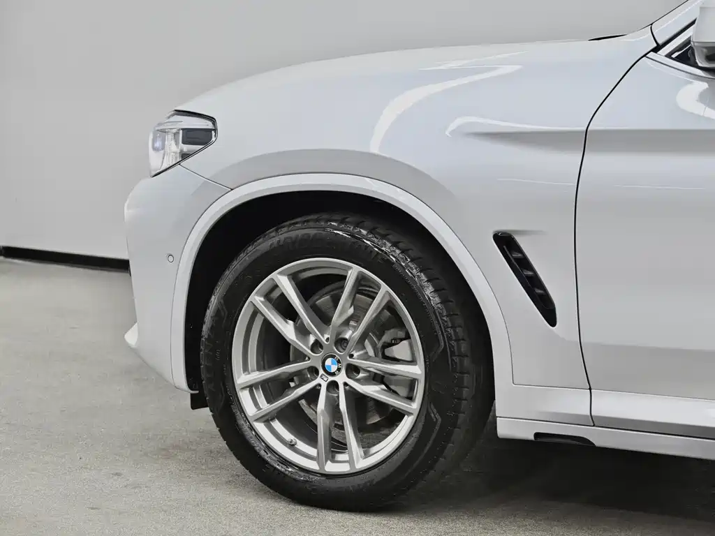 BMW X3 — миниатюра 21