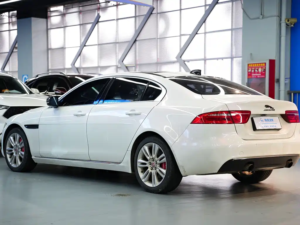 Jaguar XEL — миниатюра 25