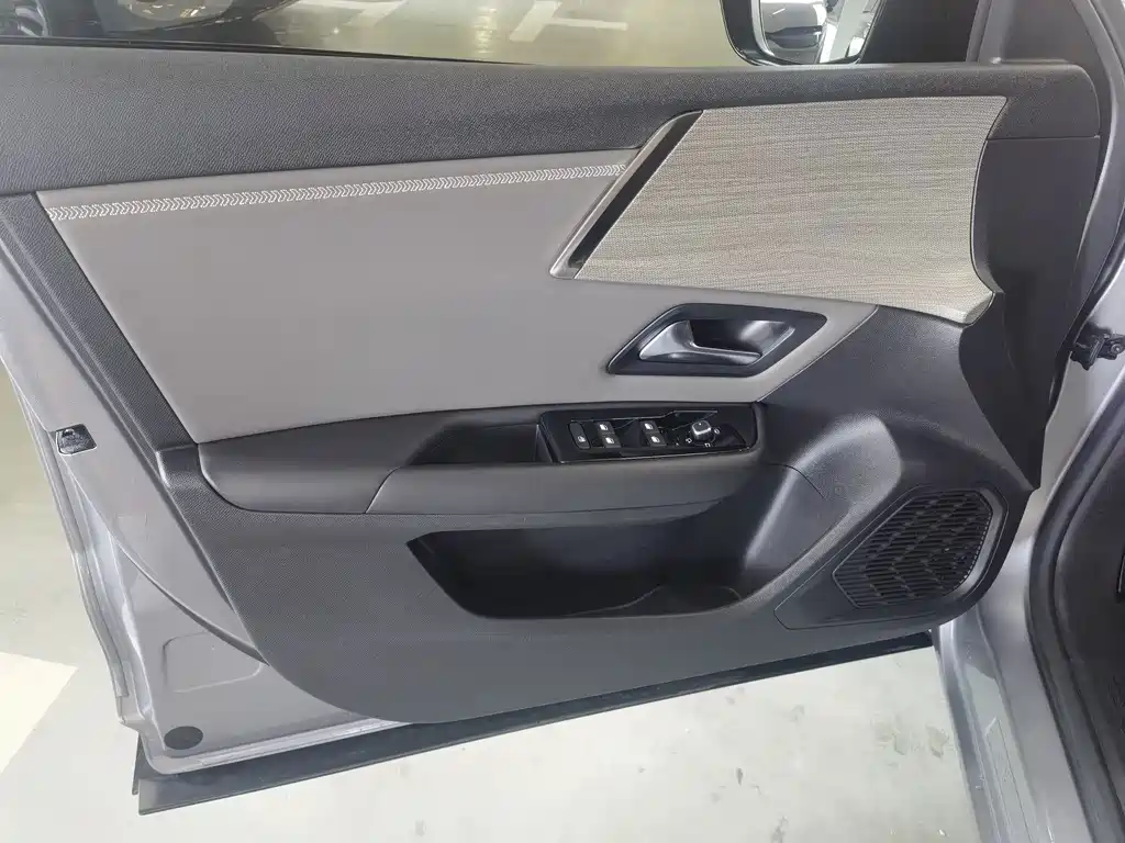 Citroen C5 X — миниатюра 8