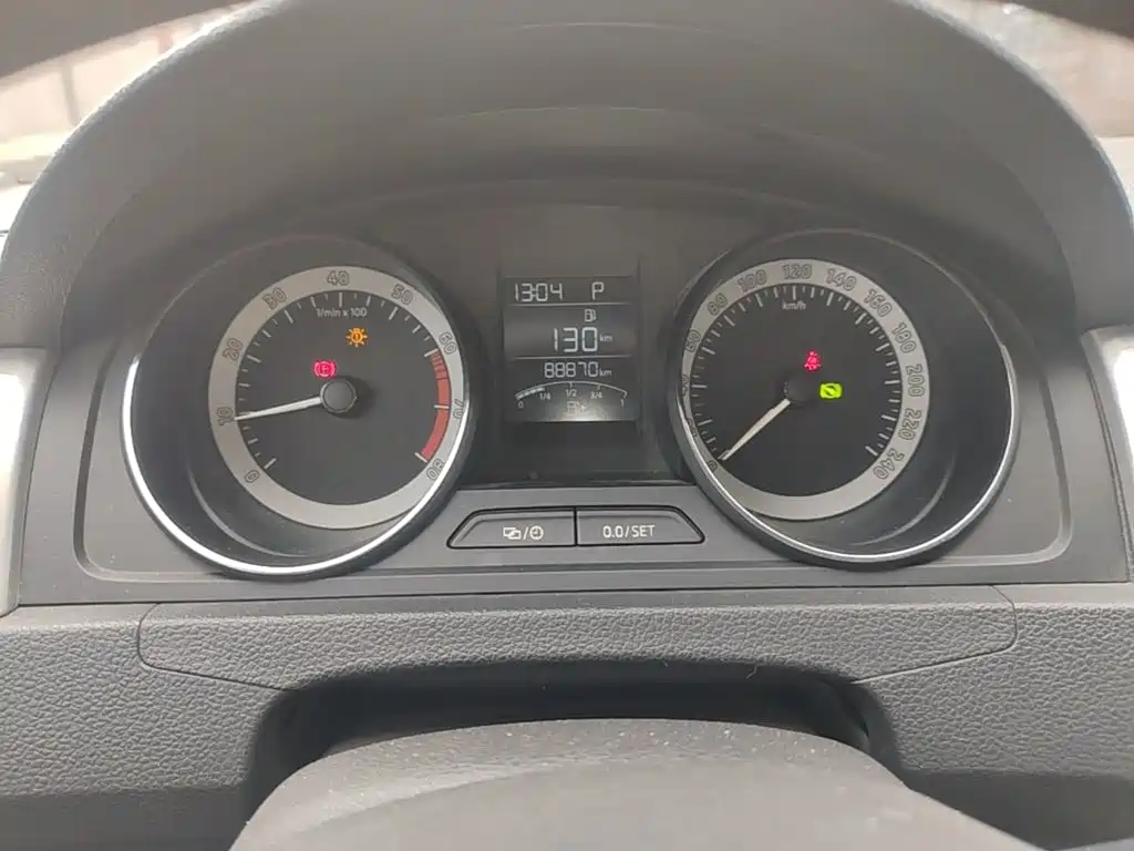 Skoda Rapid Spaceback — миниатюра 12