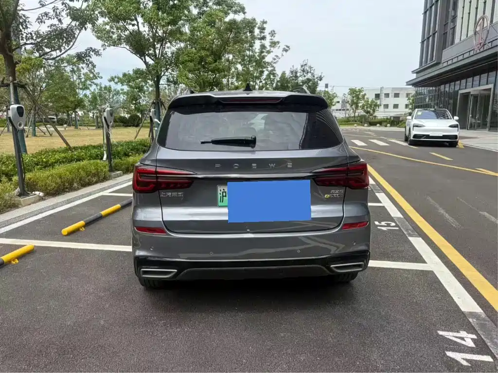 Roewe RX5 New Energy — миниатюра 9