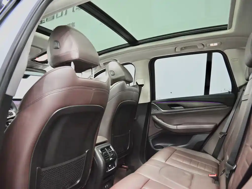 BMW X3 — миниатюра 13