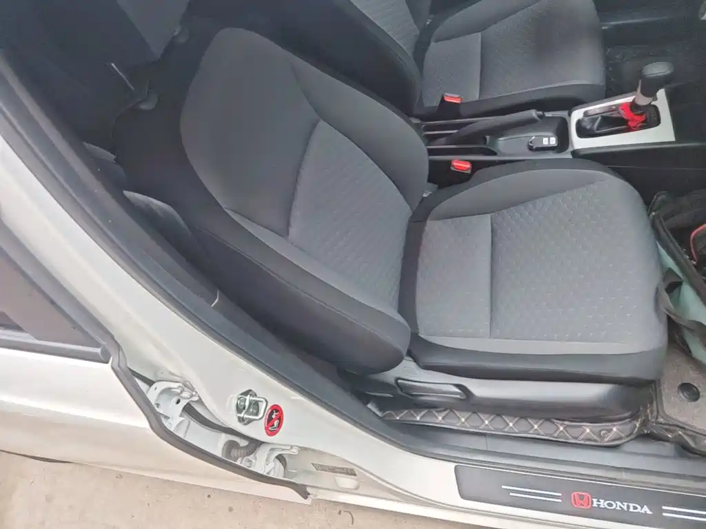 Honda Fit — миниатюра 25
