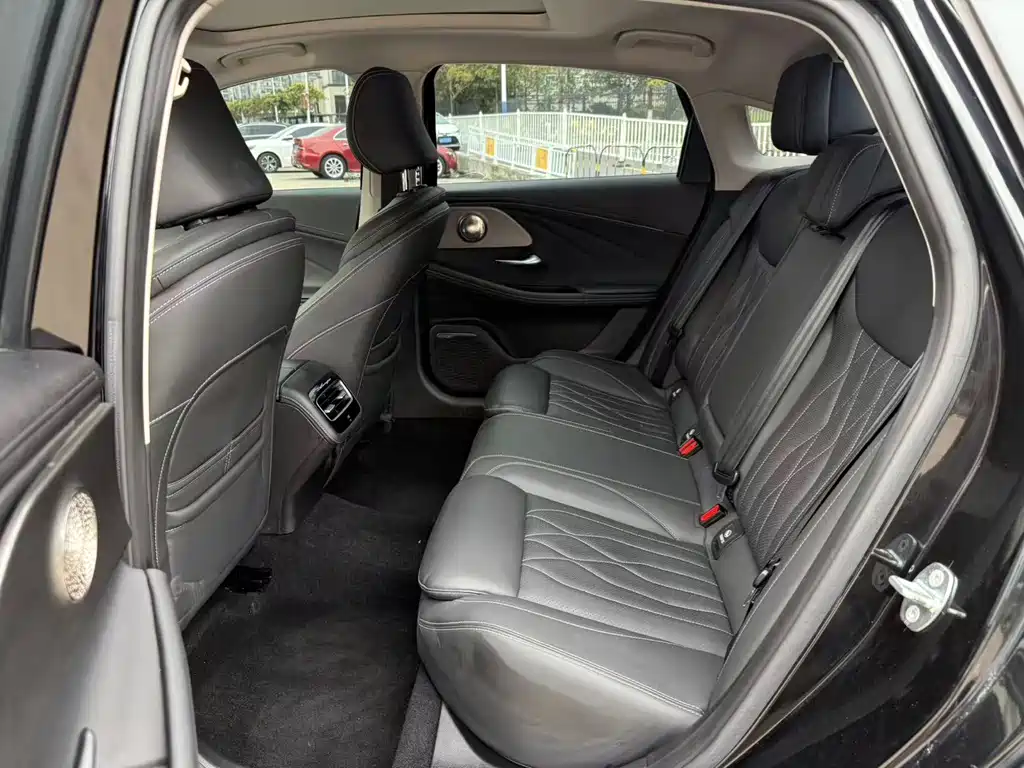 Chery Arrizo 8 — миниатюра 6