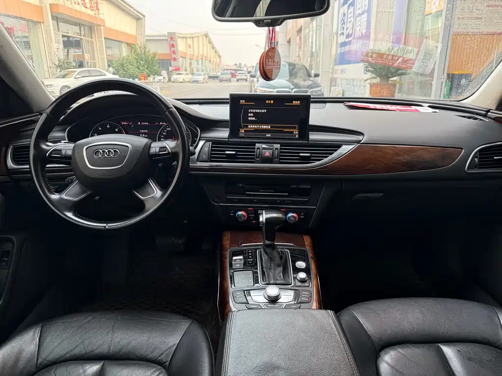 Audi A6L 2015 30 FSI