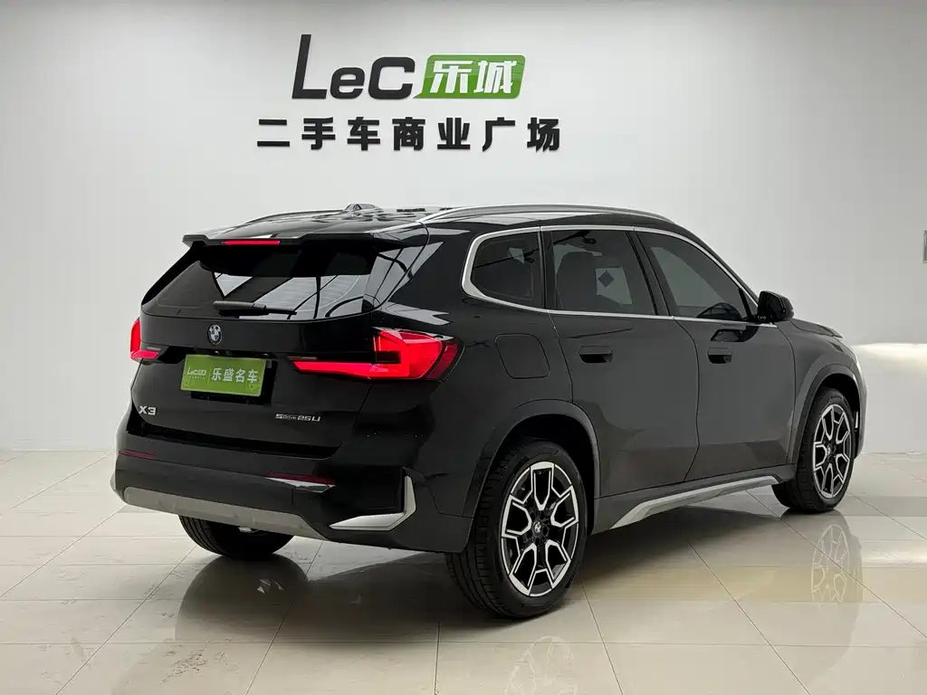 BMW X1 2025 sDrive25Li X