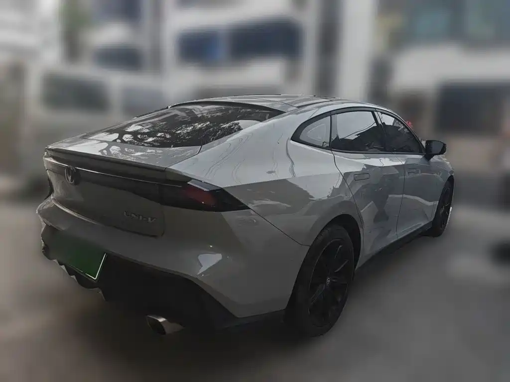 Changan UNI-V — миниатюра 5
