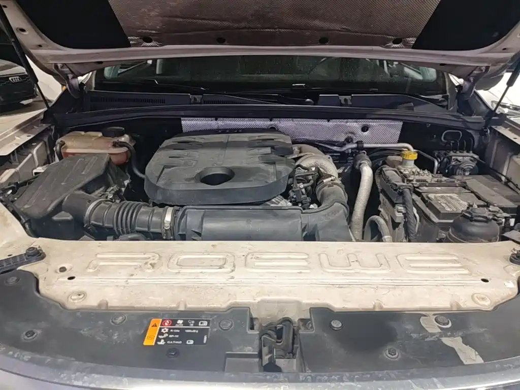 Roewe RX8 — миниатюра 20
