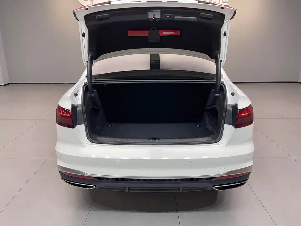 Audi A4L — миниатюра 9