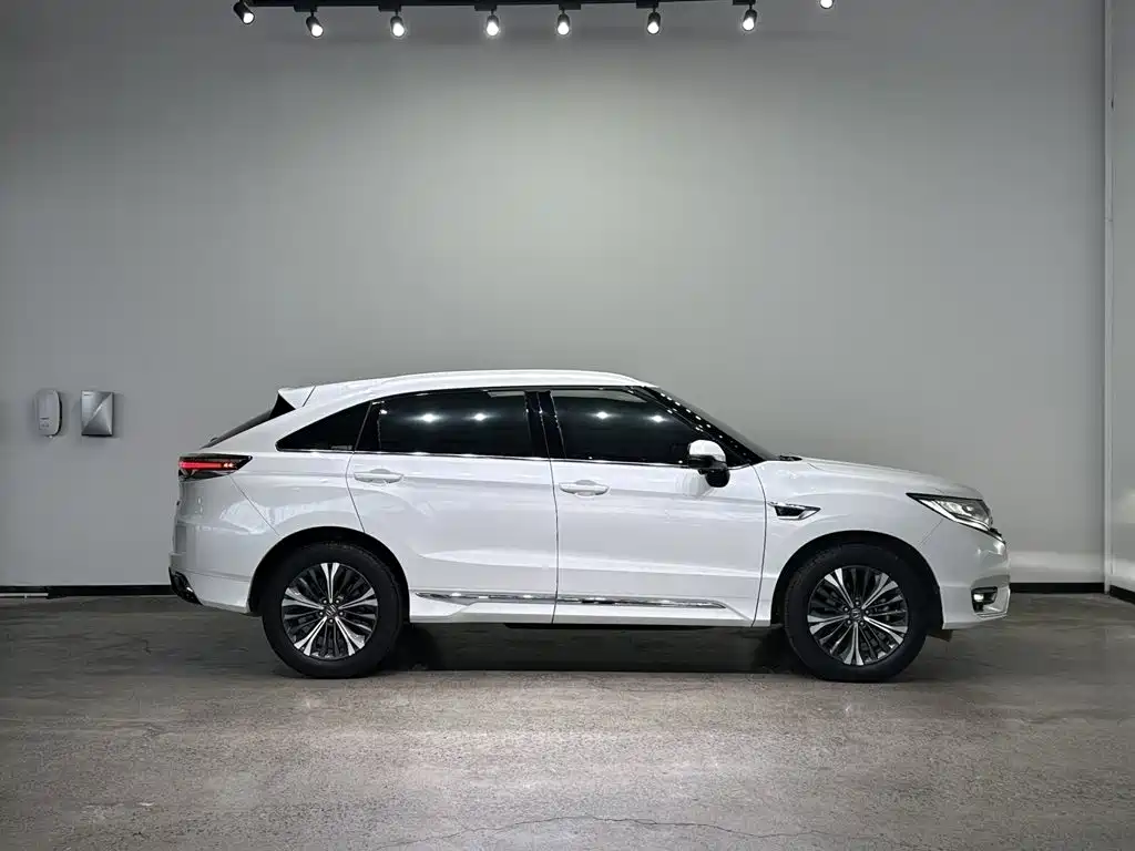 Honda UR-V — миниатюра 9