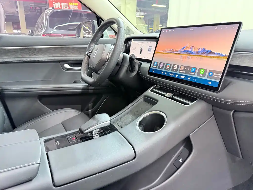 AITO AITO M5 — миниатюра 12