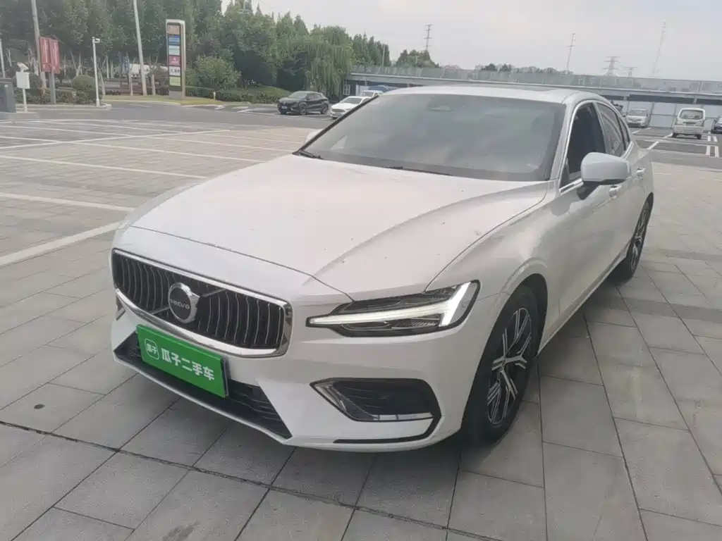 Volvo S60 — миниатюра 2