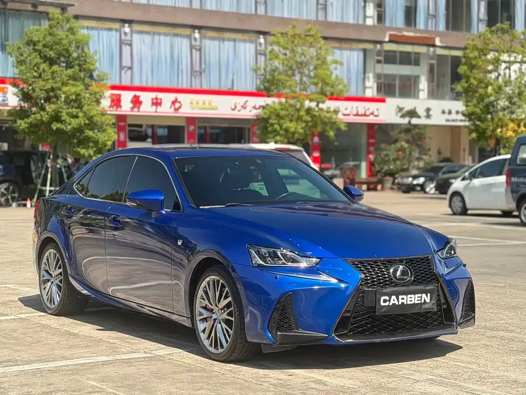 Lexus IS — миниатюра 3