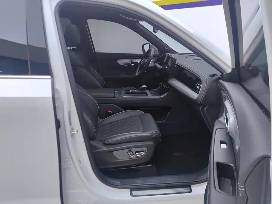 GAC Motor Trumpchi GS8 — миниатюра 8