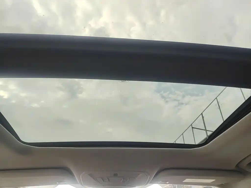 Ford Kuga — миниатюра 18