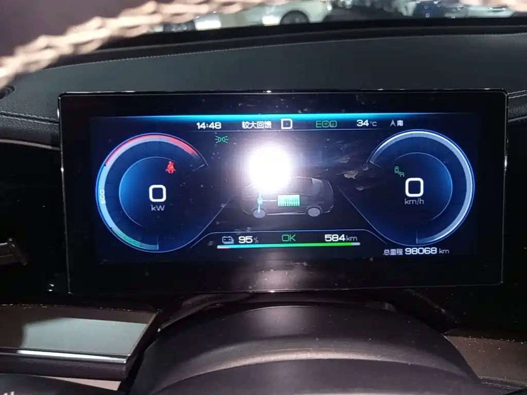 BYD Qin PLUS — миниатюра 12