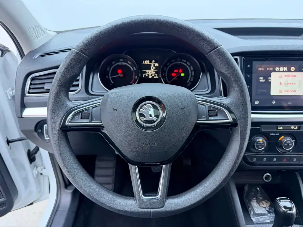 Skoda Kamiq — миниатюра 7