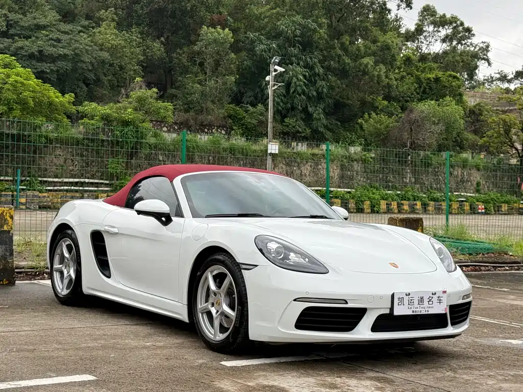 Porsche 718 2022 Boxster 2.0T