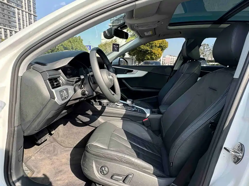 Audi A4L — миниатюра 7