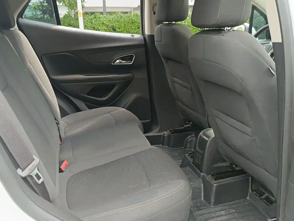 Buick Encore — миниатюра 11