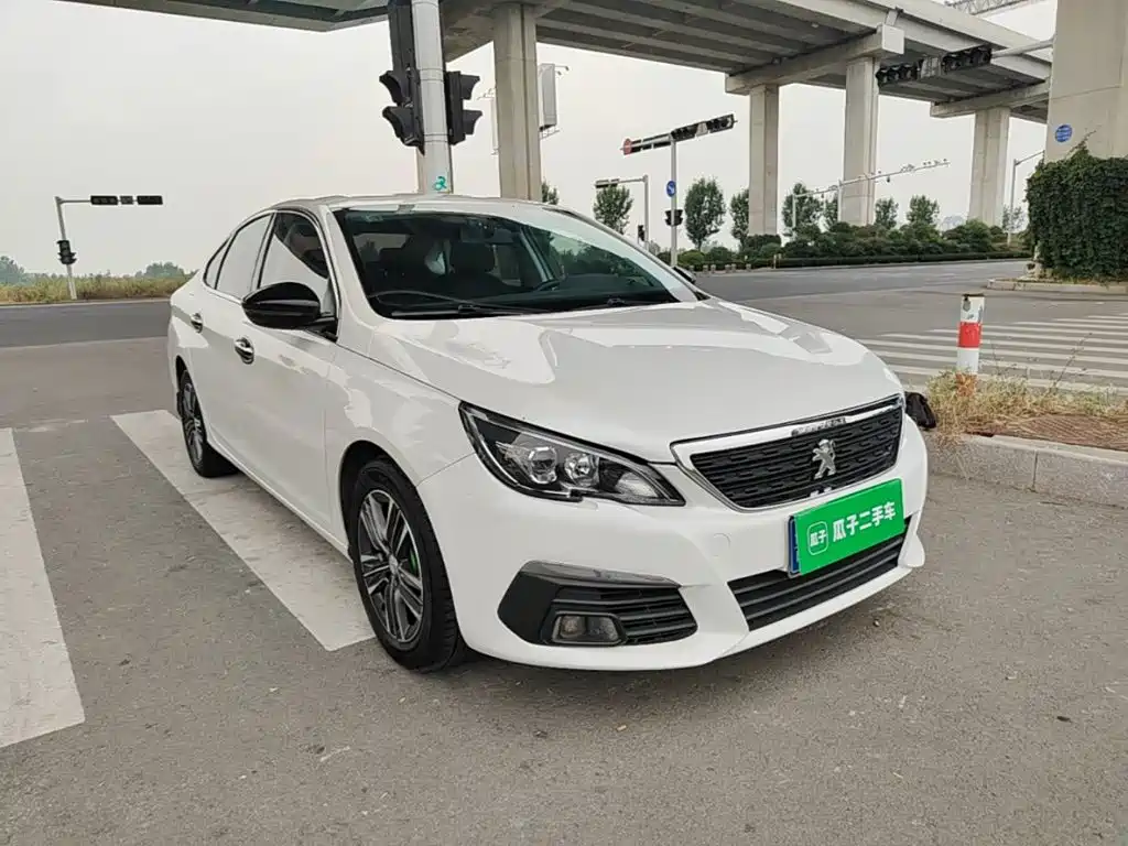 Peugeot 308 — миниатюра 4