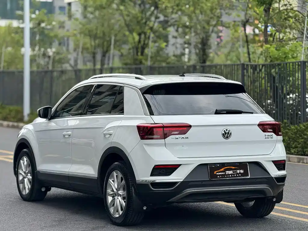 Volkswagen T-Roc — миниатюра 7