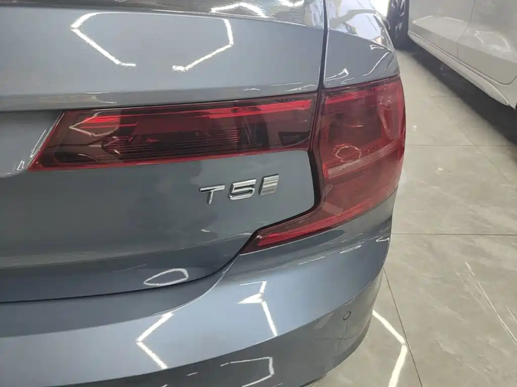 Volvo S90 — миниатюра 8