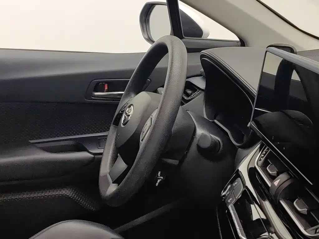 Toyota IZOA — миниатюра 22