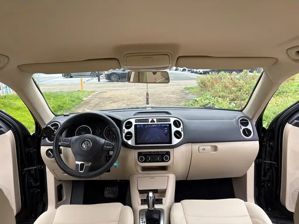 Volkswagen Tiguan — миниатюра 4