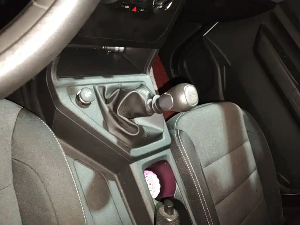 Wuling Hongguang PLUS — миниатюра 14