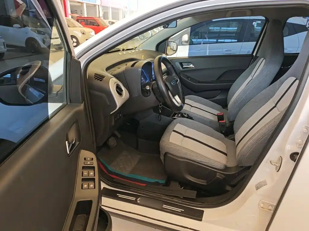 JMEV EV2 — миниатюра 16