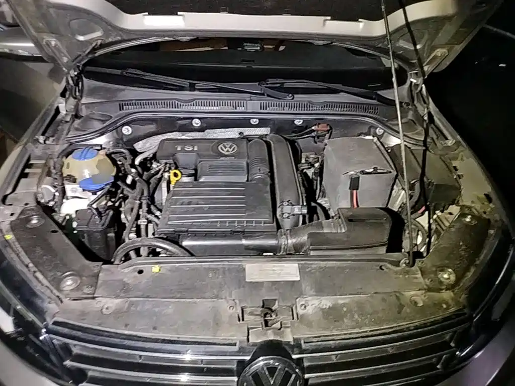 Volkswagen Sagitar — миниатюра 25