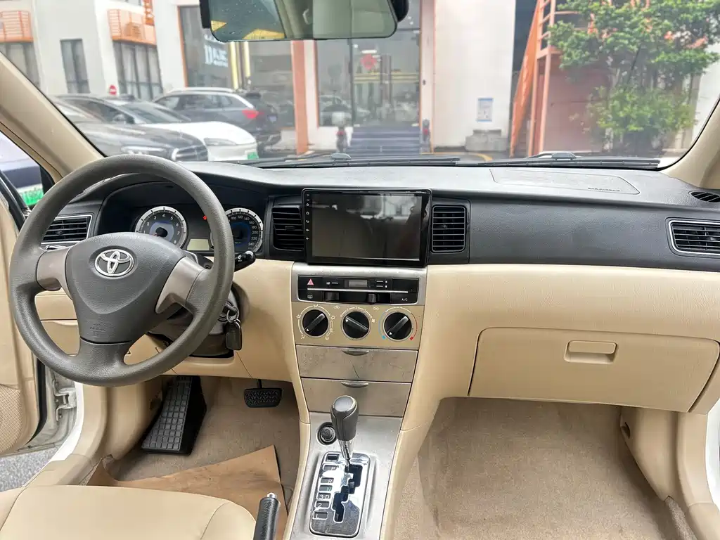 Toyota Corolla — миниатюра 10