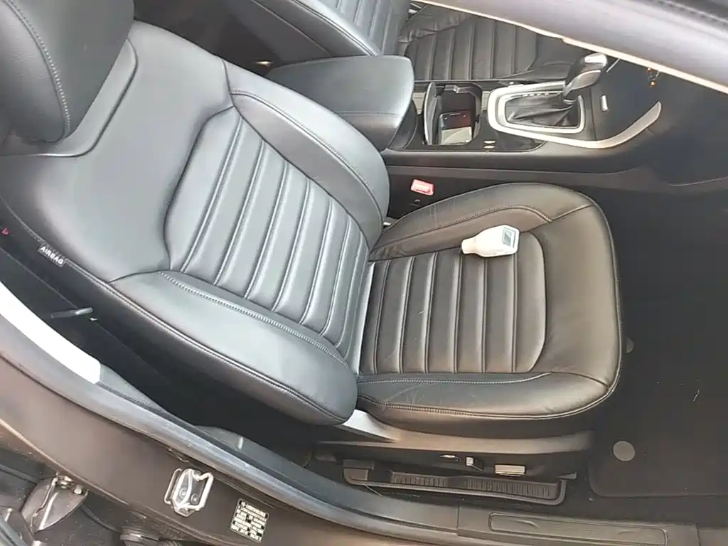 Ford Edge — миниатюра 25