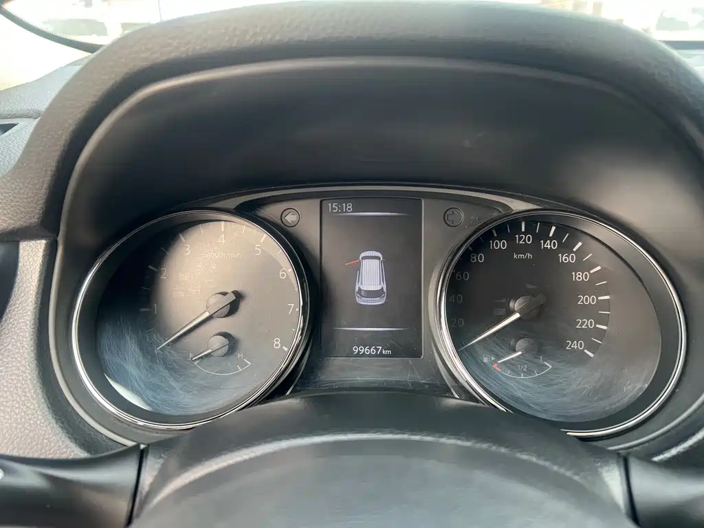 Nissan X-Trail — миниатюра 15