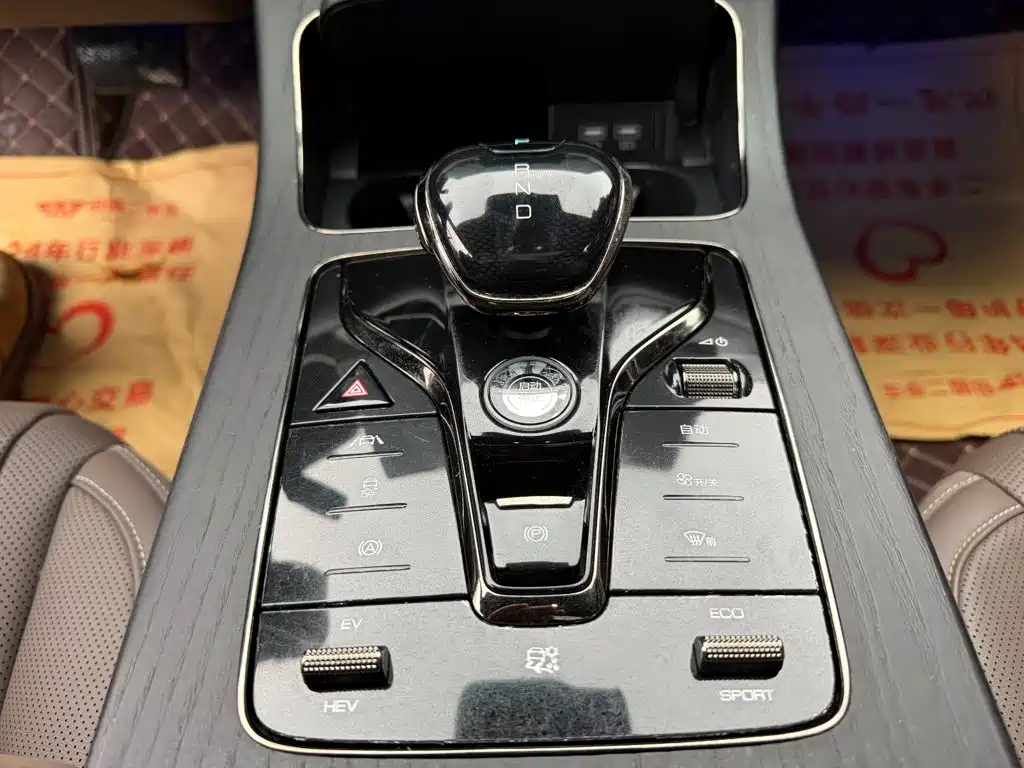 BYD Han — миниатюра 9